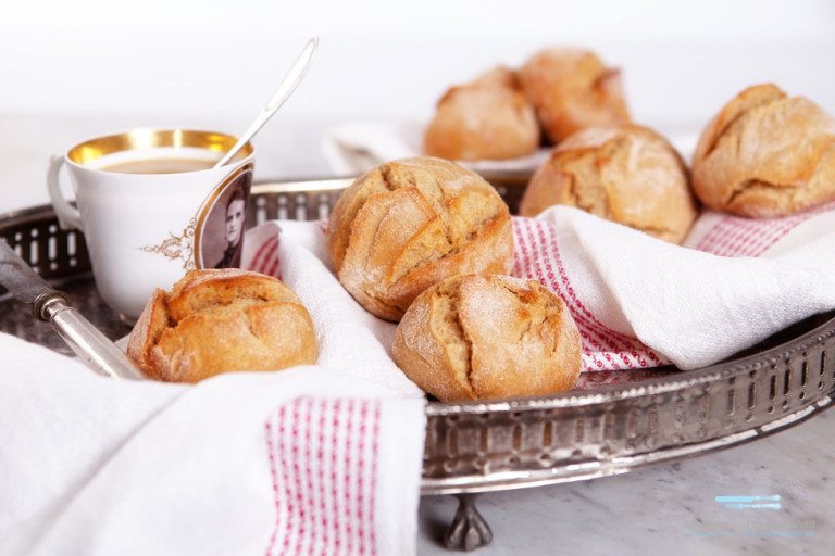Kartoffelbrötchen mit Emmer - Elisabeth von Pölnitz-Eisfeld